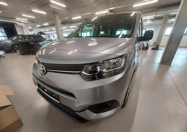 Toyota Proace City Verso cena 130900 przebieg: 1, rok produkcji 2024 z Nowe Miasto nad Pilicą małe 92